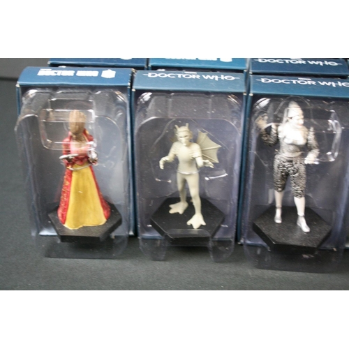 142 - 40 Boxed Eaglemoss BBC Doctor Who metal figures in excellent condition