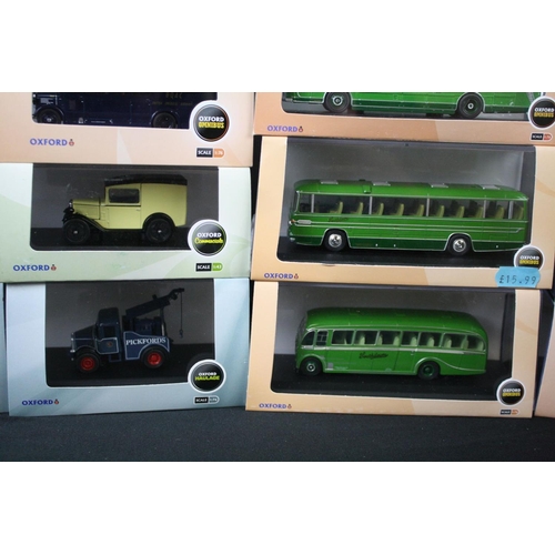 377 - 29 Cased / boxed Oxford Diecast models to include Omnibus, Roadshow, Commercials etc (ex)