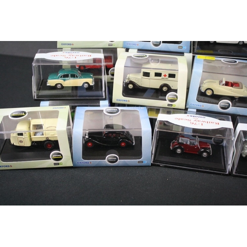 381 - Around 50 cased 1:76 Oxford Diecast models to include  Commercials, Automobile etc (vg)