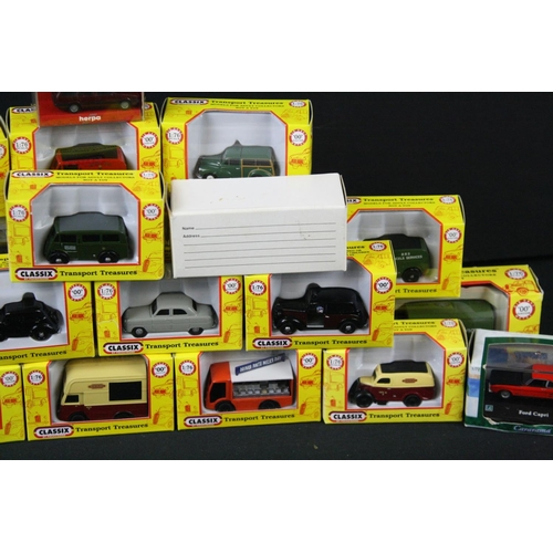 392 - 36 Boxed / cased 1:76 diecast models to include 21 x Classix, Cararama, EFE, SA etc (vg)