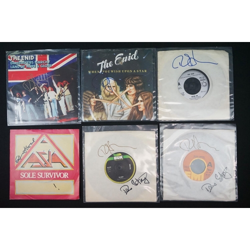 144 - Vinyl & Autographs - 13 classic rock / prog signed 7