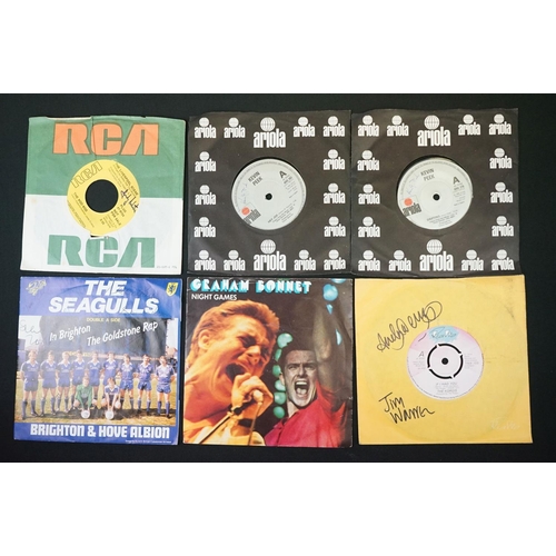 146 - Vinyl & Autographs - Over 25 signed 7