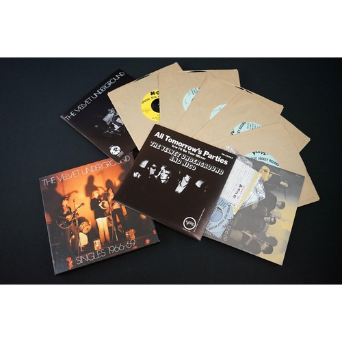 172 - Vinyl - 2 Limited Edition 7” Box sets to include: The Velvet Underground - Singles 1966 - 1969 (7 x ... 