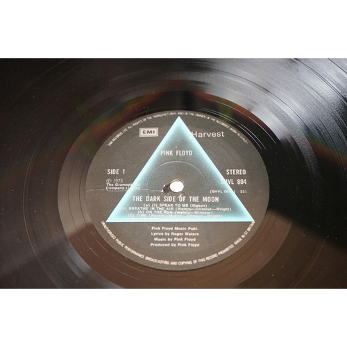 297 - Vinyl - 4 Pink Floyd LP's to include Dark Side Of The Moon (SHVL 804) no posters or stickers, non st... 