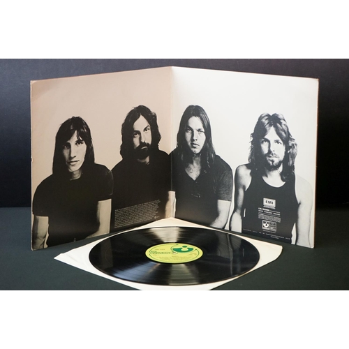 297 - Vinyl - 4 Pink Floyd LP's to include Dark Side Of The Moon (SHVL 804) no posters or stickers, non st... 