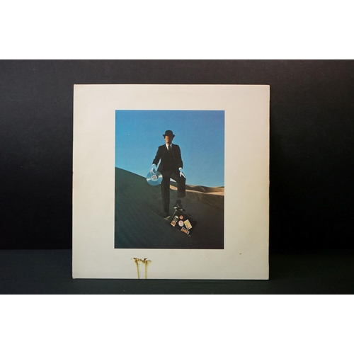 298 - Vinyl - 3 Pink Floyd LP's to include Animals (SHVL 815) non barcode gatefold sleeve, catalogue numbe... 