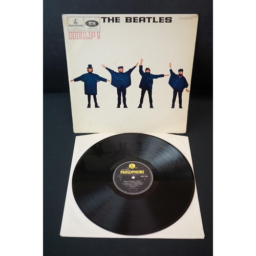 68 - Vinyl - 6 The Beatles LP's to include Please Please Me (PMC 1202) fifth pressing, sleeve poor vinyl ... 