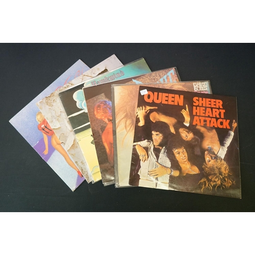 338 - Vinyl - 21 Rock & Pop LP's to include Pink Floyd DSOTM, Queen x 2, David Bowie x 3 (including Space ... 