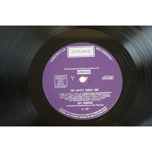 378 - Vinyl & Autograph - Roy Orbison Cry Softly Lonely One (London SHU 8357), purple & silver boxed Londo... 