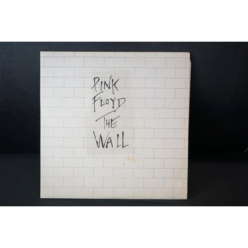 388 - Vinyl - 3 Pink Floyd LP's to include The Final Cut (SHPF 1983) sticker to front of sleeve, black inn... 