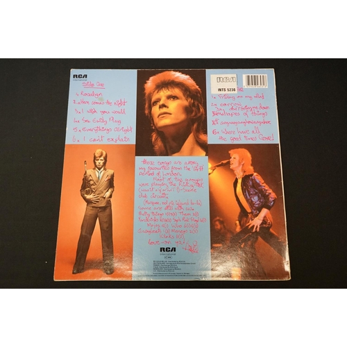 391 - Vinyl - 3 David Bowie LP's to include Diamond Dogs (APL1 0596) orange RCA label, Victor to right, ga... 