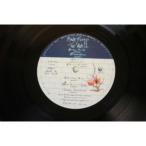 411 - Vinyl - 5 Pink Floyd LP's to include Animals (SHVL 815), The Wall (SHDW 4111/2), Wish You Were Here ... 