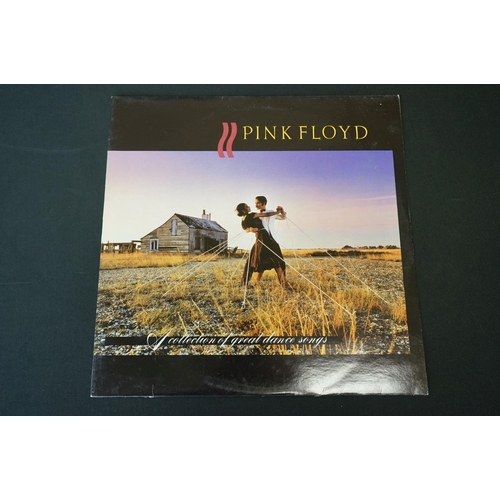 412 - Vinyl - 5 Pink Floyd LP's to include A Collection Of Great Dance Songs, A Momentary Lapse Of Reason,... 