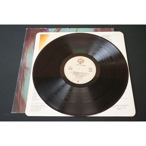 417 - Vinyl & Autograph - Alice Cooper From The Inside K 56577 signed to front of fold out sleeve.  Sleeve... 