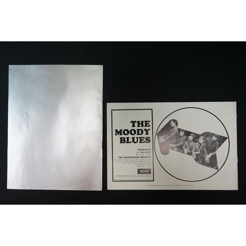 550 - Memorabilia - The Beatles 2 tour programmes from the 1963 'The Beatles Show' silver sleeve with the ... 