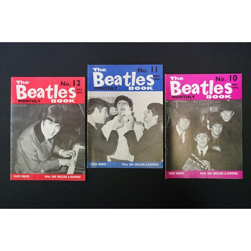 553 - Memorabilia - The Beatles Monthly Magazine 11 editions Nos 6,7,8,9,10,11,12,13,14,15,16 Vg overall