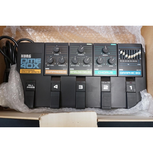 587 - Guitar equipment - Boxed Korg PME 40X effects board with 4 pedals on board and 4 additional pedals i... 