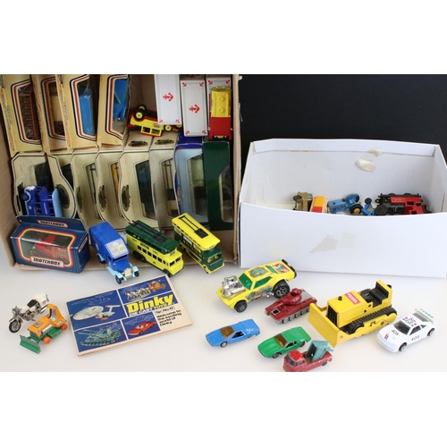 1409 - 15 x boxed diecast models to include 14 x Lledo and 1 x Matchbox plus a group of play worn diecast m... 