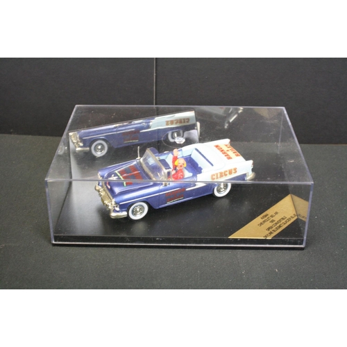 1131 - 17 Boxed diecast models & accessories to include Corgi Marilyn Monroe 39902 Ford Thunderbird & figur... 