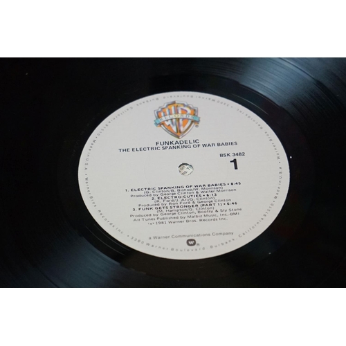 161 - Vinyl - Funkadelic - 3 Original albums + one  Promo 12”, to include: Connections & Disconnections (1... 