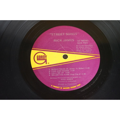 96 - Vinyl - Rick James - 3 Original US Pressing albums: Fire It Up (1979 US Gordy Records, G8-990M1) EX ... 