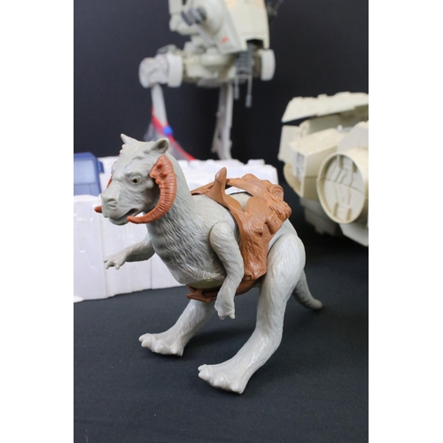 348 - Star Wars - Collection of original toys to include, Wumpa, Rancore, Tauntaun, Imperial Attack Base (... 