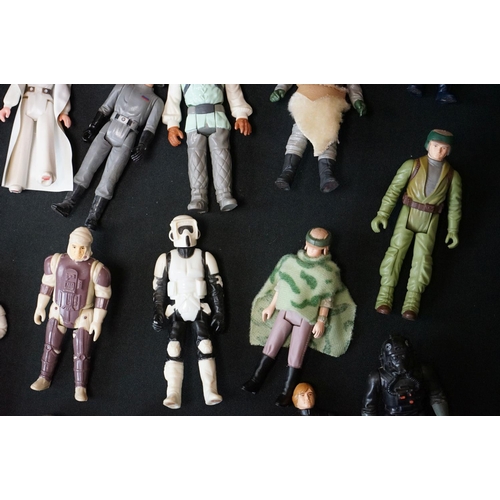 381 - Stars Wars - 72 original figures Ree-Yees, Klatuu, AT-AT Driver, R2-D2 (Sensorscope), Gamorrean Guar... 