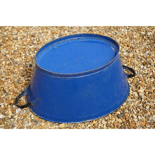 520 - Large Vintage Blue Enamelled Wash Tub / Garden Planter, 83cm long x 31cm high