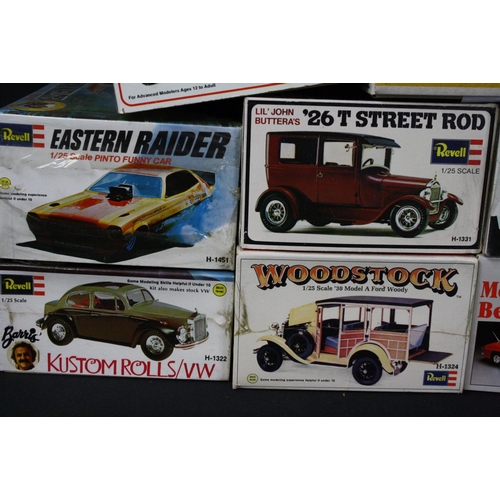 1336 - Eight boxed Revell plastic models to include 2 x H-1331 1:25 Lil' John Buttera's '26 T Street Rod, H... 