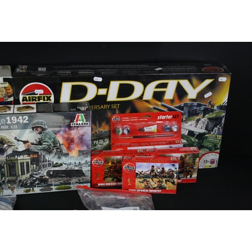 1347 - 10 x boxed Airfix plastic models/figure kits featuring D-Day 60th Anniversary set 10300 (sealed), Ba... 