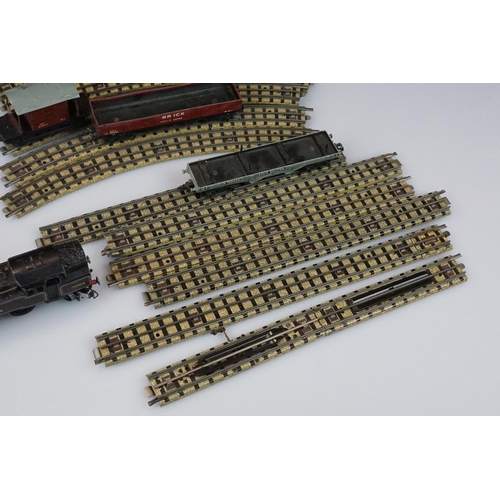 108 - Group of Hornby Dublo model railway to include 2-6-2 BR locomotive in black, track, 2 x signals and ... 