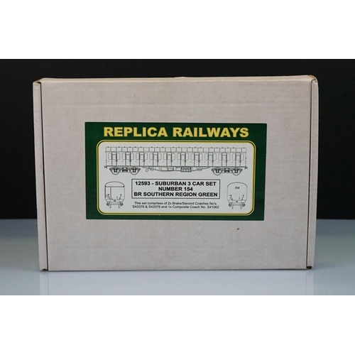 114 - Boxed Replica Railways OO gauge 12593 Suburban 3 Car Set Number 154 BR Southern Region Green