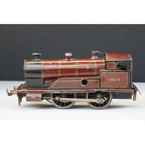 119 - Two Hornby O gauge locomotives to include 4-4-2 LMS 6954 in red and 0-4-0 1924 LMS in maroon with te... 