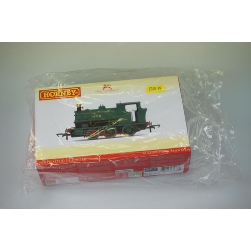 25 - Ex shop stock - Three boxed Hornby OO gauge locomotives to include R3766 NCB Peckett B2 No 1426, R37... 