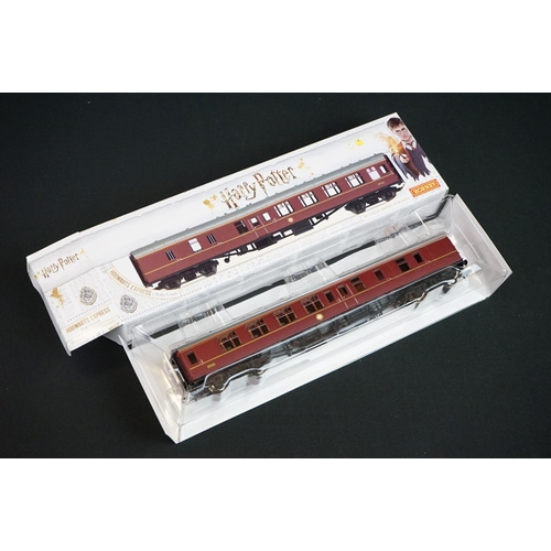 3 - Ex shop stock - Boxed Hornby OO gauge R1234 Harry Potter Hogwarts Express train set, complete & unus... 