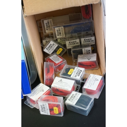 45 - Ex shop stock - Large quantity of Expo accessories to include 21 x Pint Motor Switch Box, 4 x Wet an... 