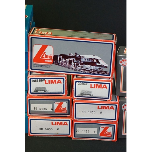 57 - 37 Boxed OO gauge items of rolling stock to include 13 x Dapol, 11 x Airfix, 7 x Lima, 5 x Flangeway... 