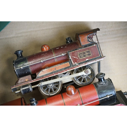 132 - Two Marklin O gauge locomotives to include 4-4-0 E3130 with tender and 0-4-0- 281 with tender plus 4... 