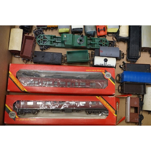 134 - Quantity of OO gauge model railway to include 32 x items of rolling stock, 4 x boxed Hornby Silver S... 