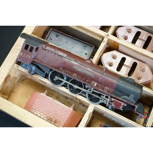 138 - Collection of Hornby Dublo model railway contained within a custom 4 drawer chest to include Duchess... 