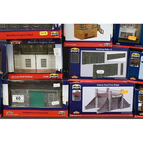 60 - Around 40 Bachmann Scenecraft OO gauge model railway trackside buildings and accessories to include ... 