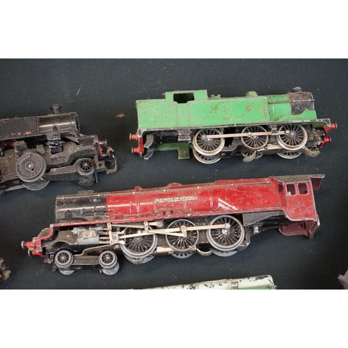 98 - 12 OO gauge locomotives to include Hornby Dublo Duchess of Atholl, Triang R159 etc, all show heavy p... 