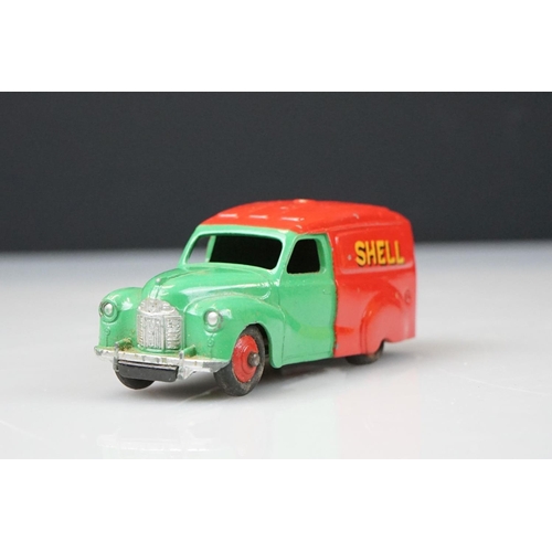 1046 - Two boxed Dinky diecast models to include 470 Austin Van Shell and 480 Bedford 10 CWT Van Kodak, bot... 