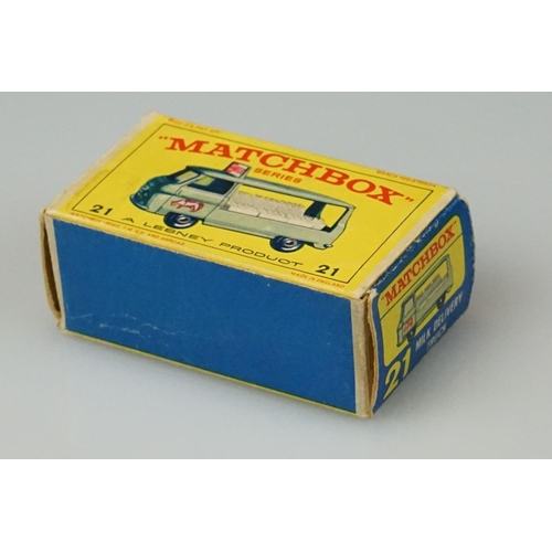 1052 - Three boxed Matchbox Series diecast models to include 42 Evening News Van, 21 Milk Delivery Truck an... 