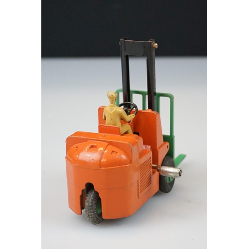 1055 - Three boxed Dinky diecast models to include 14C Coventry Climax Fork Lift Truck with orange main bod... 