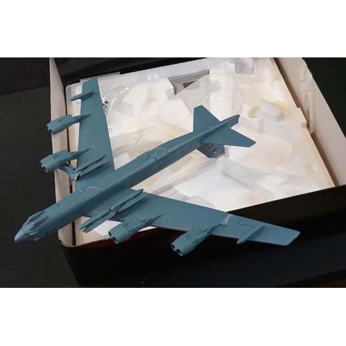 1083 - Six Boxed Corgi Aviation Archive diecast models to include 2 x 1:144 limited edition Modern Warfare ... 