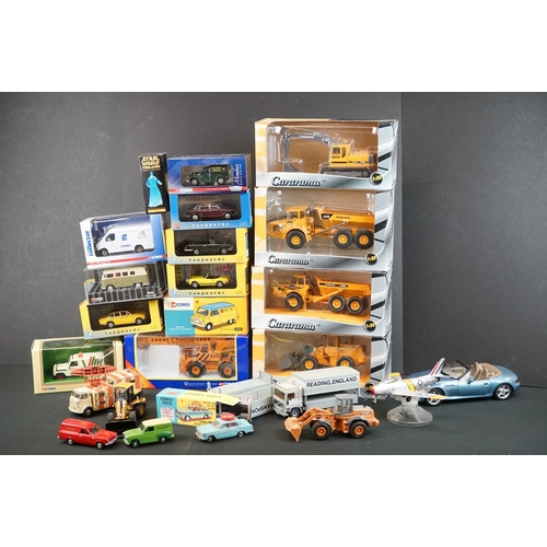 1115 - 15 Boxed diecast models to include 6x Corgi (including Corgi Classic 06801 VW Camper, 236 Motor Scho... 