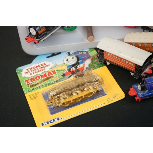 1125 - Collection of over 50 ERTL diecast & plastic Thomas the Tank Engine & Friends models, mainly trains ... 