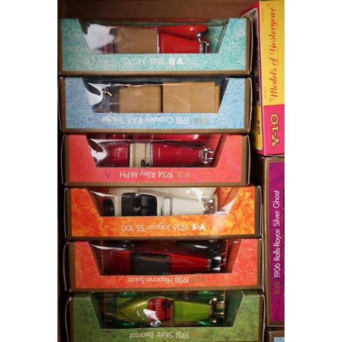 1131 - 28 Boxed Matchbox Models of Yesteryear in various coloured boxes, ex