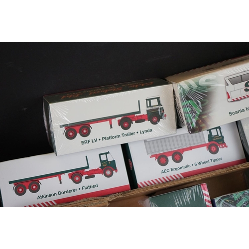 1138 - 21 Boxed Atlas Editions Eddie Stobart 1:76 scale diecast models, mostly sealed, to include 4649108, ... 